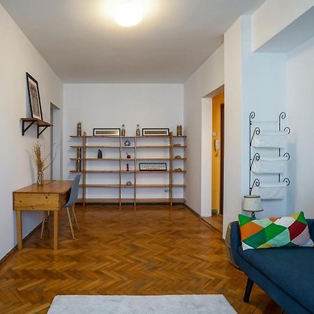 Apartament Universitate - Centrul Vechi Appartement Boekarest Buitenkant foto