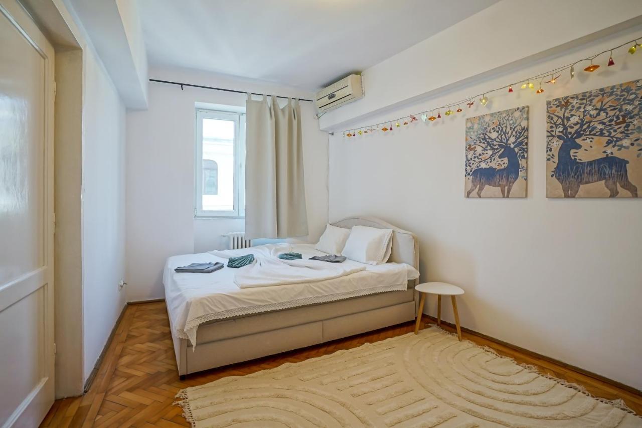 Apartament Universitate - Centrul Vechi Appartement Boekarest Buitenkant foto